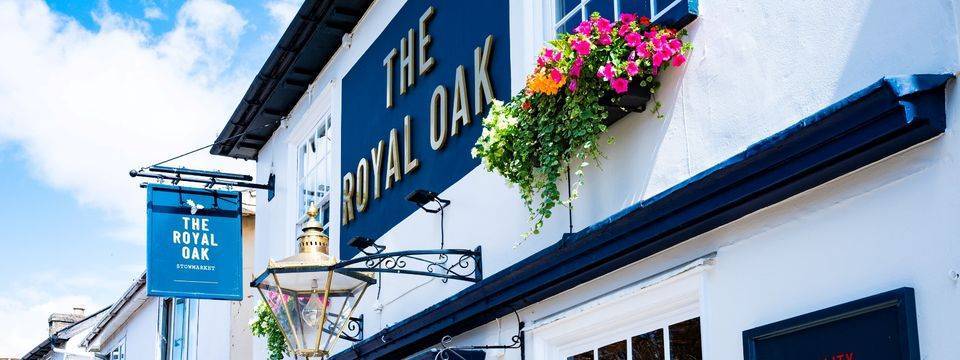The Royal Oak - Stowmarket’s local pub with a buzz!